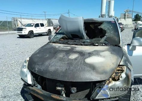 2010 Nissan Versa 1.8Sl из США, поврежденный, VIN 3N1BC1CPXAL404820